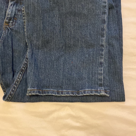 Wrangler Authentics Men's Big & Tall Classic 5-Pocket Regular Fit Jean - Picture 3 of 7